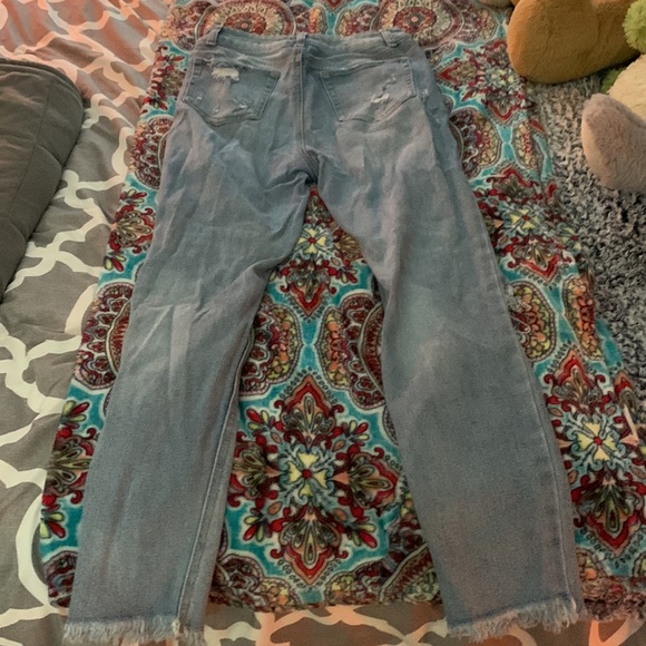 Tinsletown Brand Distressed Jeans Junior Size 7 - Picture 3 of 4